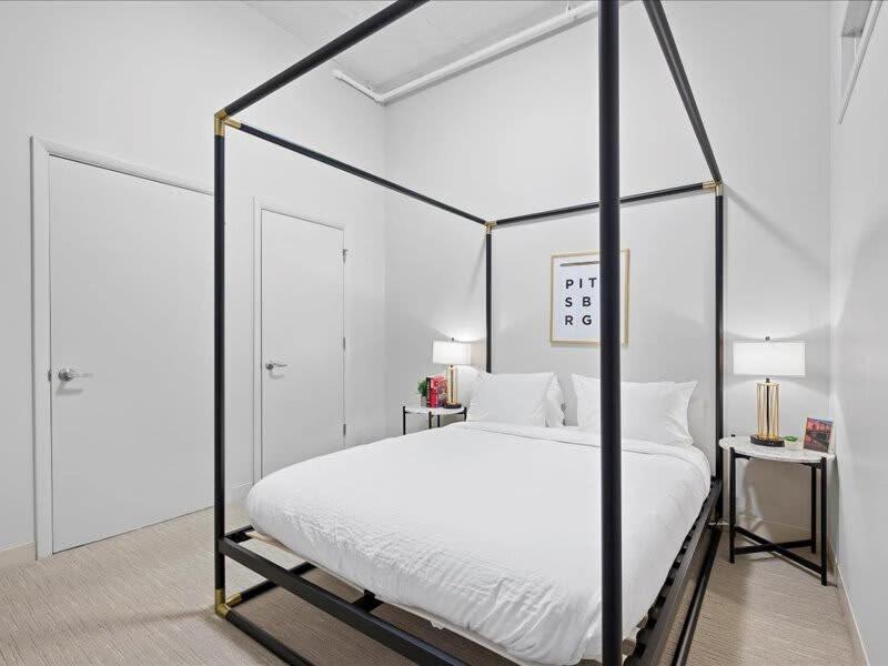 Cozysuites Roomy 1Br, Downtown Pittsburgh Buitenkant foto