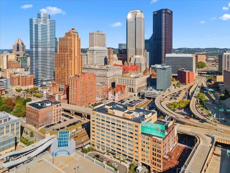 Cozysuites Roomy 1Br, Downtown Pittsburgh Buitenkant foto